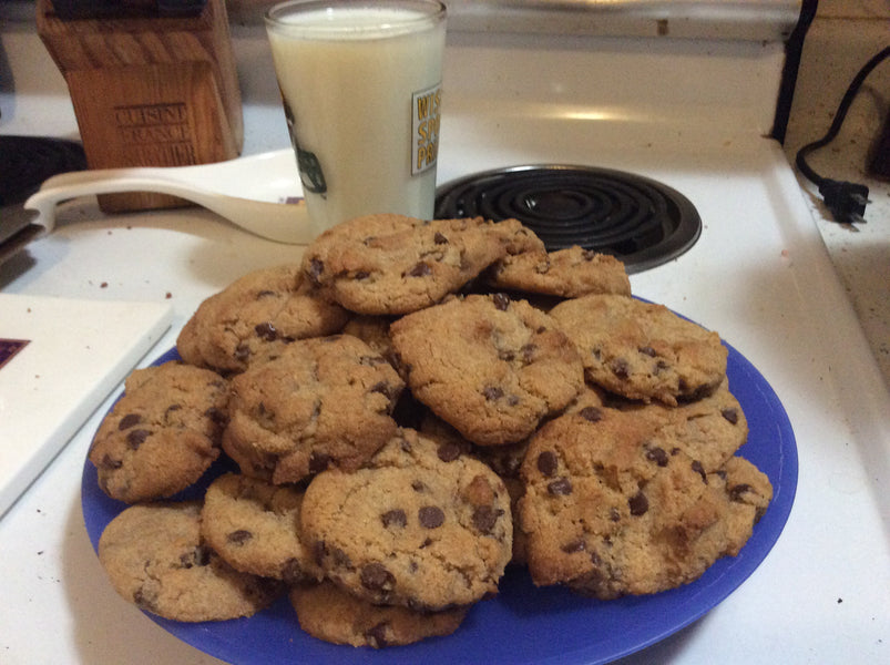 Sharing Recipes: Healthified Chocolate Chip Cookies
