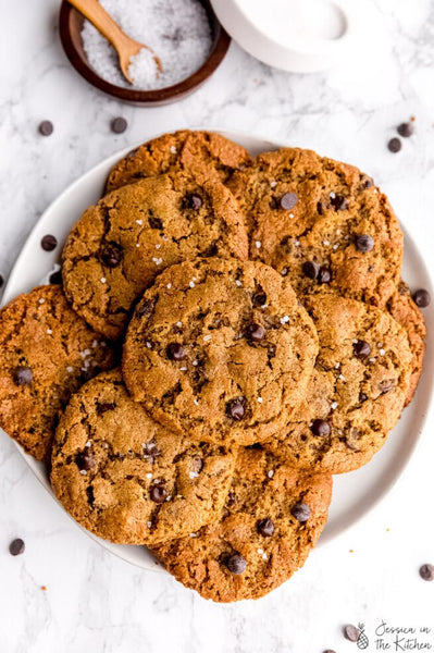 These 5 Ingredient Chocolate Chip Cookies (Vegan) are the EASIEST and BEST cookies ever! They’re made with ingredients you probably already have, 5 minutes of prep and are deliciously soft & chewy